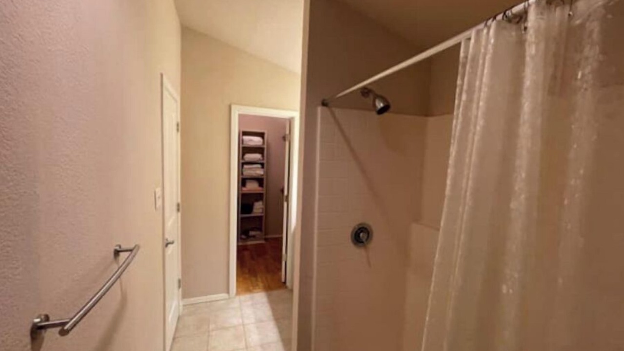 Photo of Bathroom in Kilgore