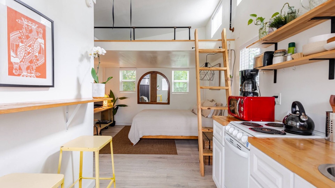 Photo of Bedroom in East MLK