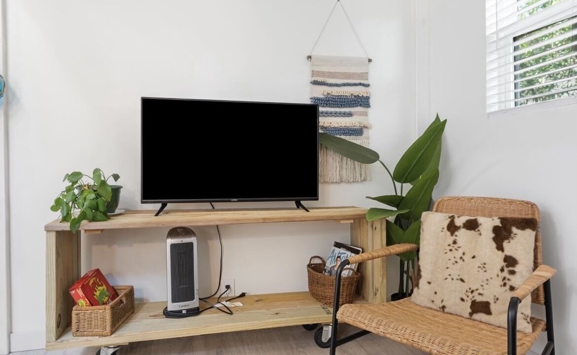 Photo of Livingroom in East MLK