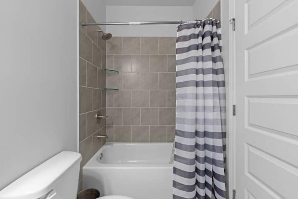 Photo of Bathroom in Lawrenceville