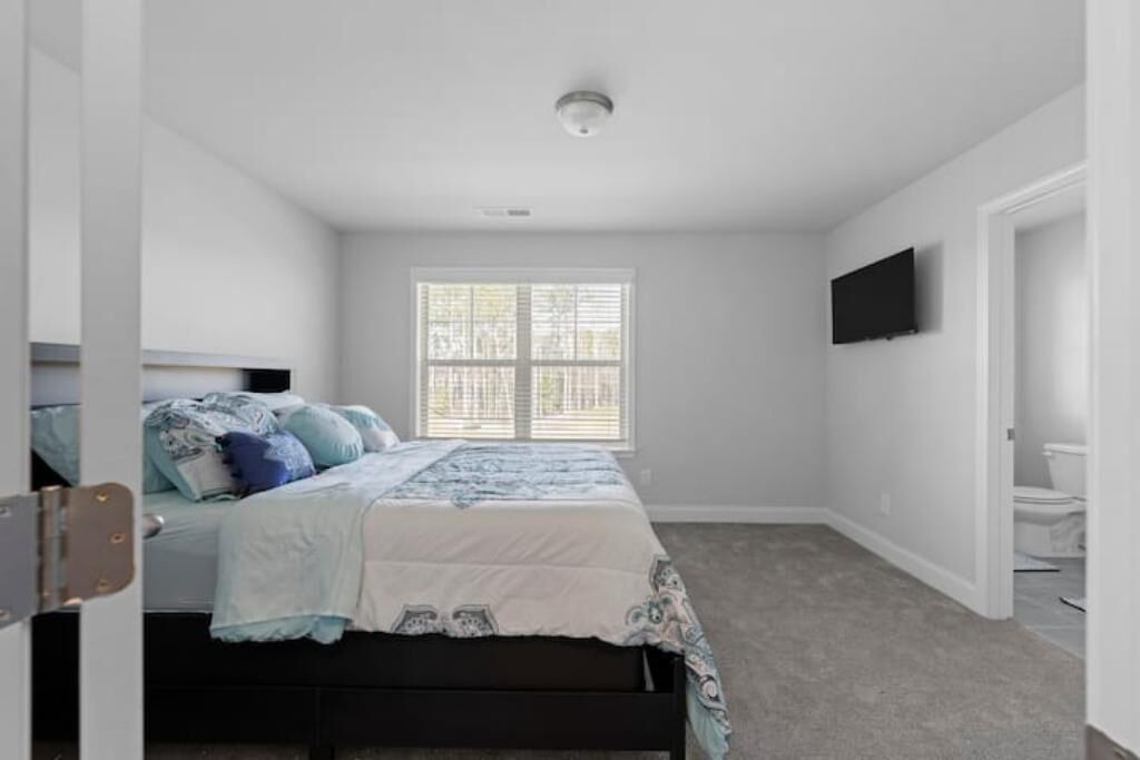 Photo of Bedroom in Lawrenceville