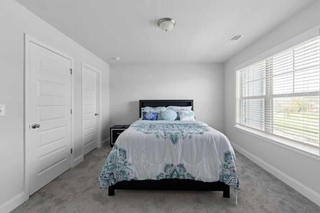 Photo of Bedroom in Lawrenceville