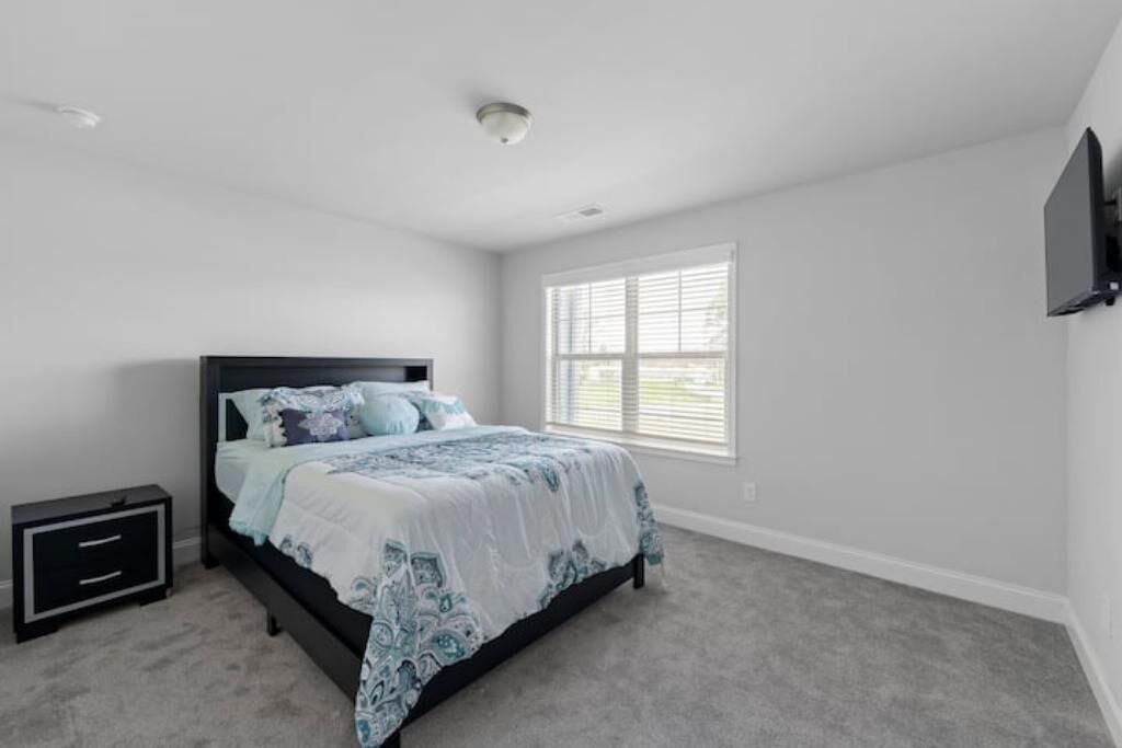 Photo of Bedroom in Lawrenceville