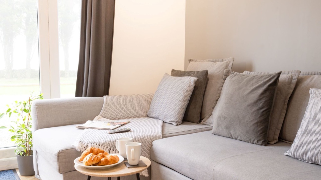 Photo of Livingroom in Helford Passage