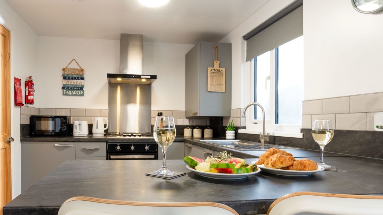 Photo of Bedroom in Helford Passage