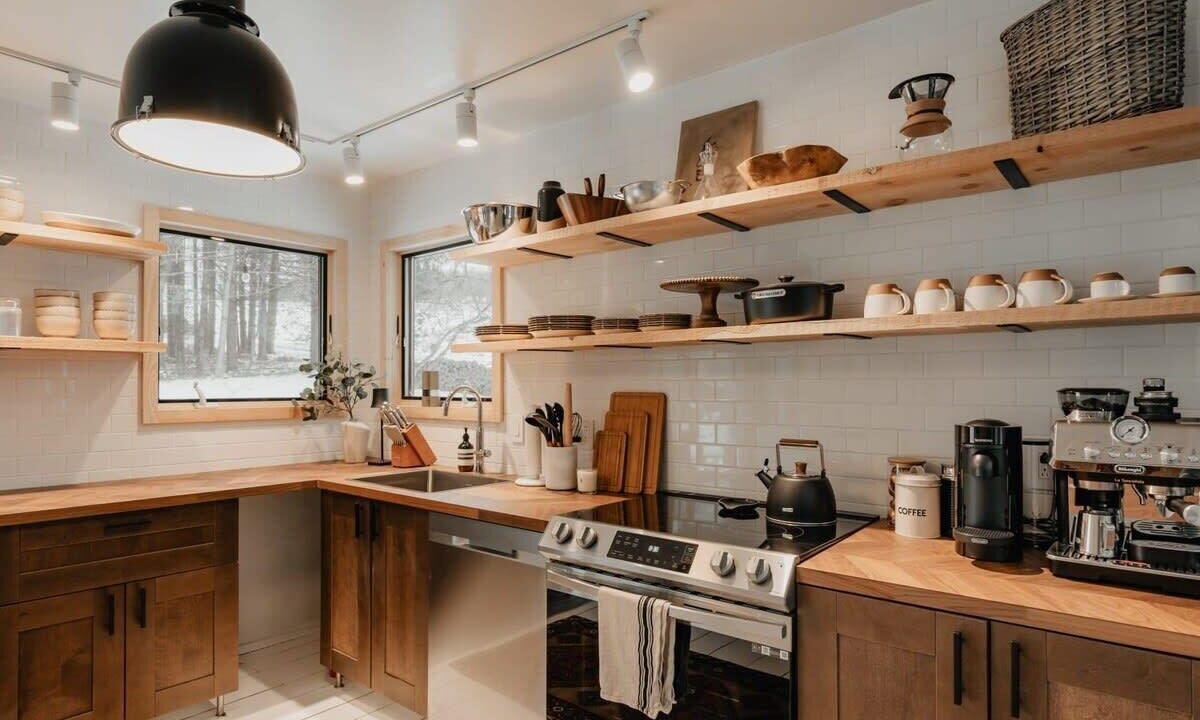 Photo of Kitchen in Town of Delaware