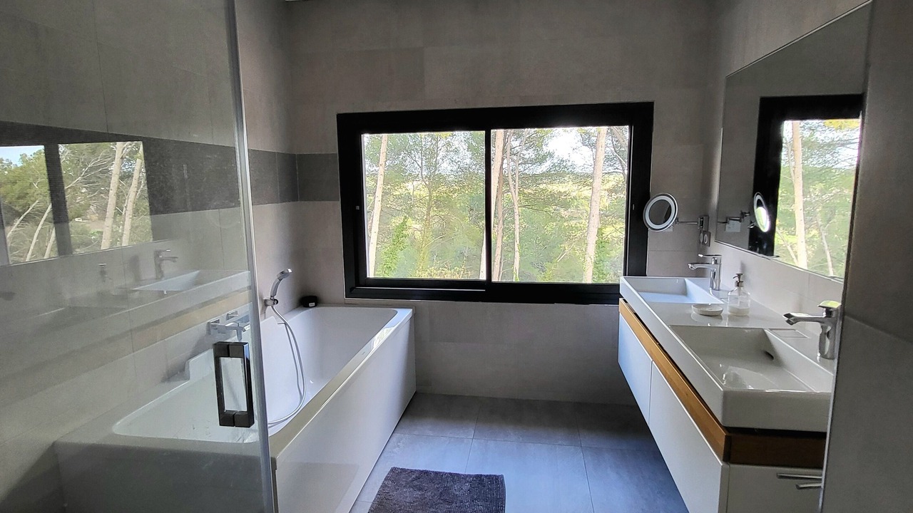 Photo of Bathroom in Montferrier-sur-Lez