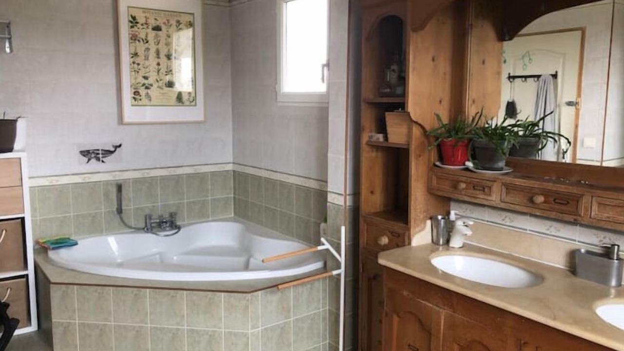 Photo of Bathroom in Milly-la-Foret