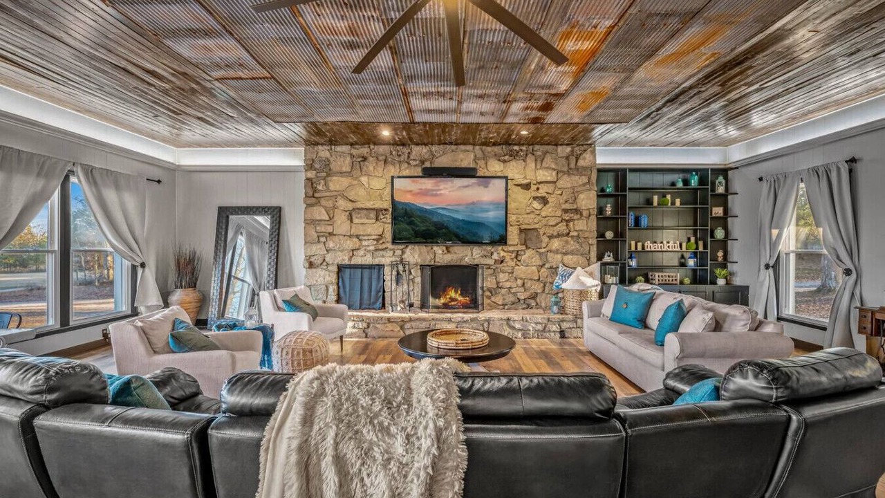 Photo of Livingroom in Mount Juliet