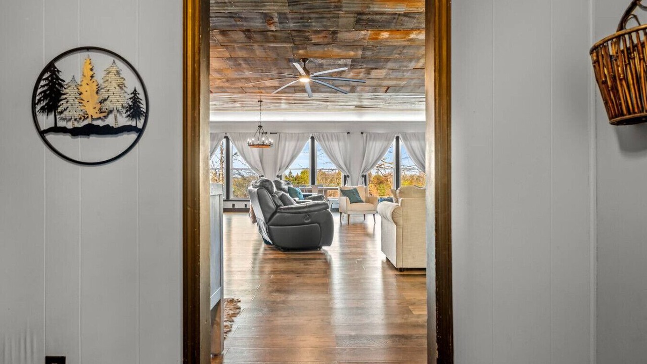 Photo of Bedroom in Mount Juliet
