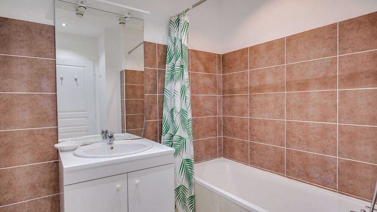 Photo of Bathroom in Merignac