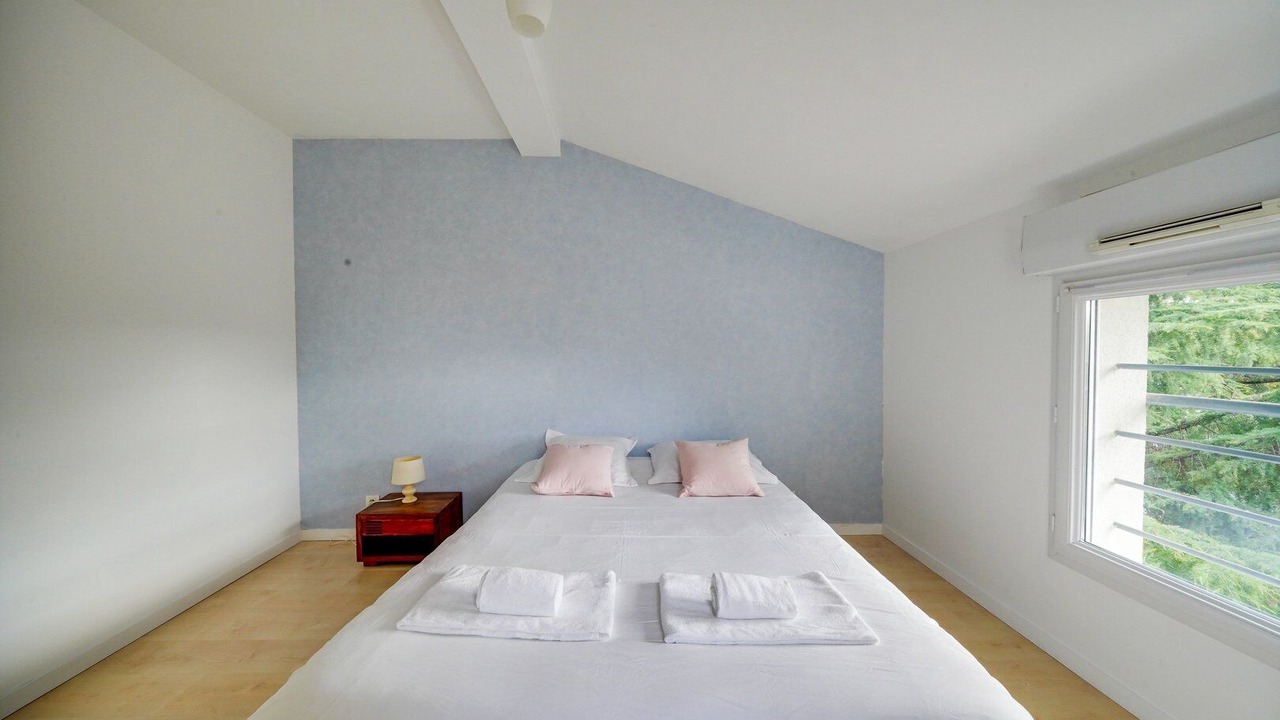 Photo of Bedroom in Merignac