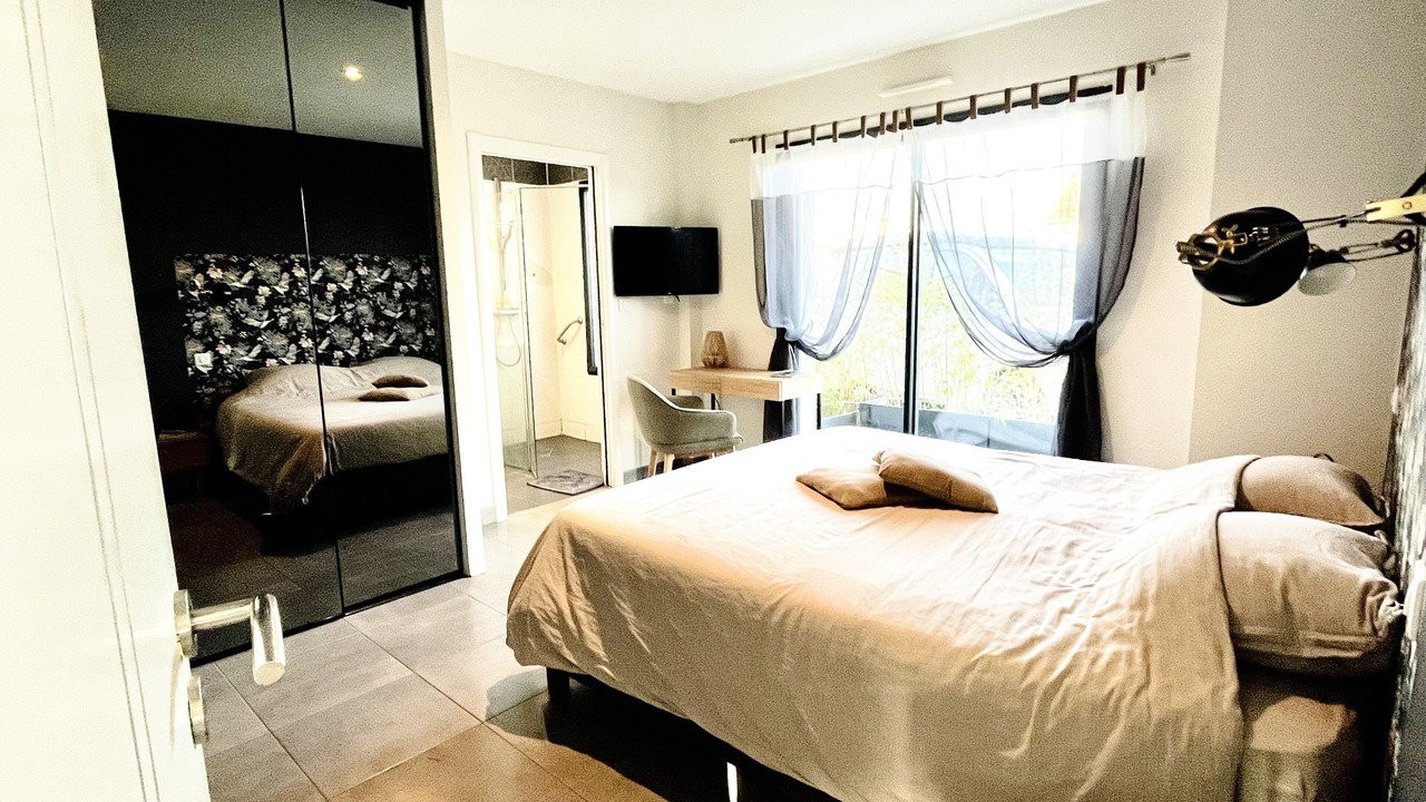 Photo of Bedroom in Saint-Andre-des-Eaux