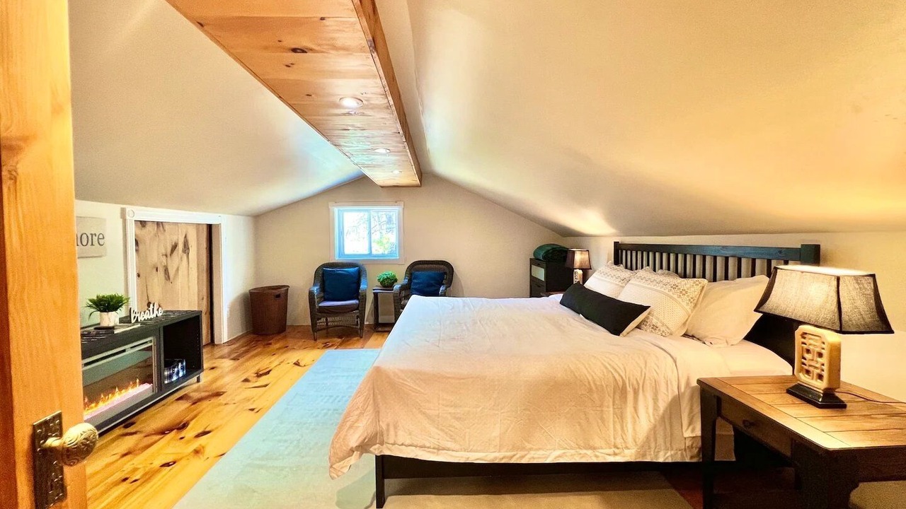 Photo of Bedroom in Parry Sound