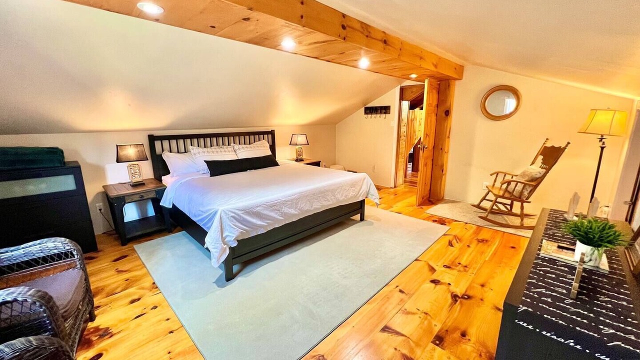 Photo of Bedroom in Parry Sound