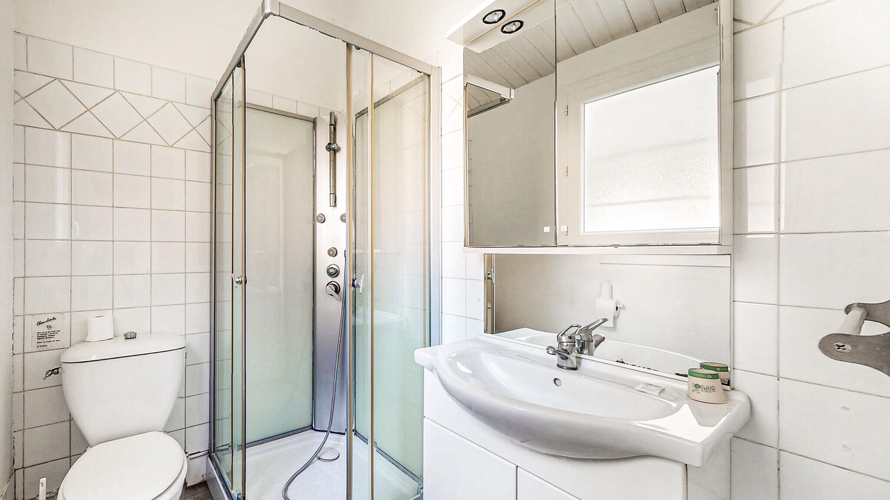 Photo of Bathroom in Saint-Savinien