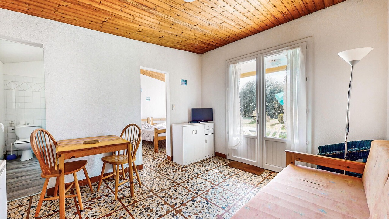 Photo of Bedroom in Saint-Savinien