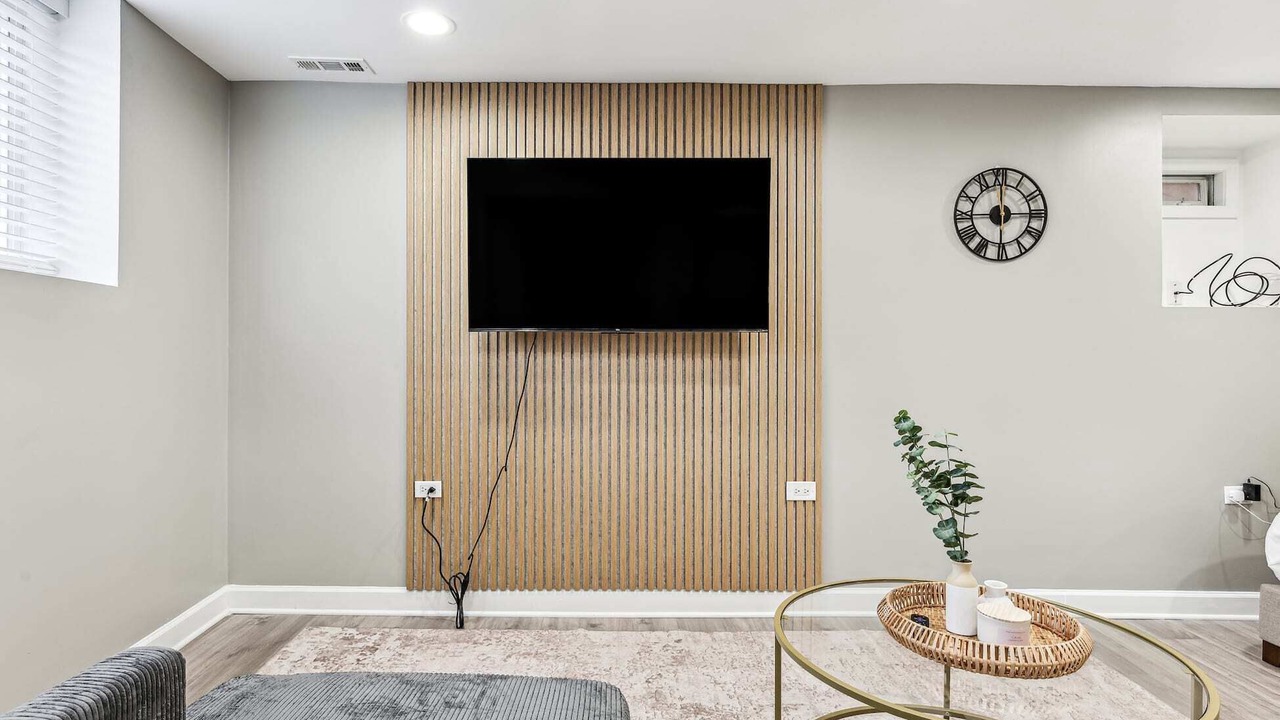 Photo of Livingroom in Lincoln Park