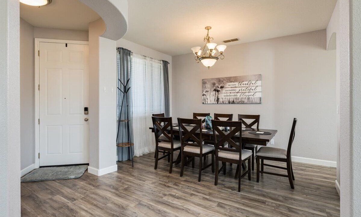 Photo of Livingroom in Rancho Cordova