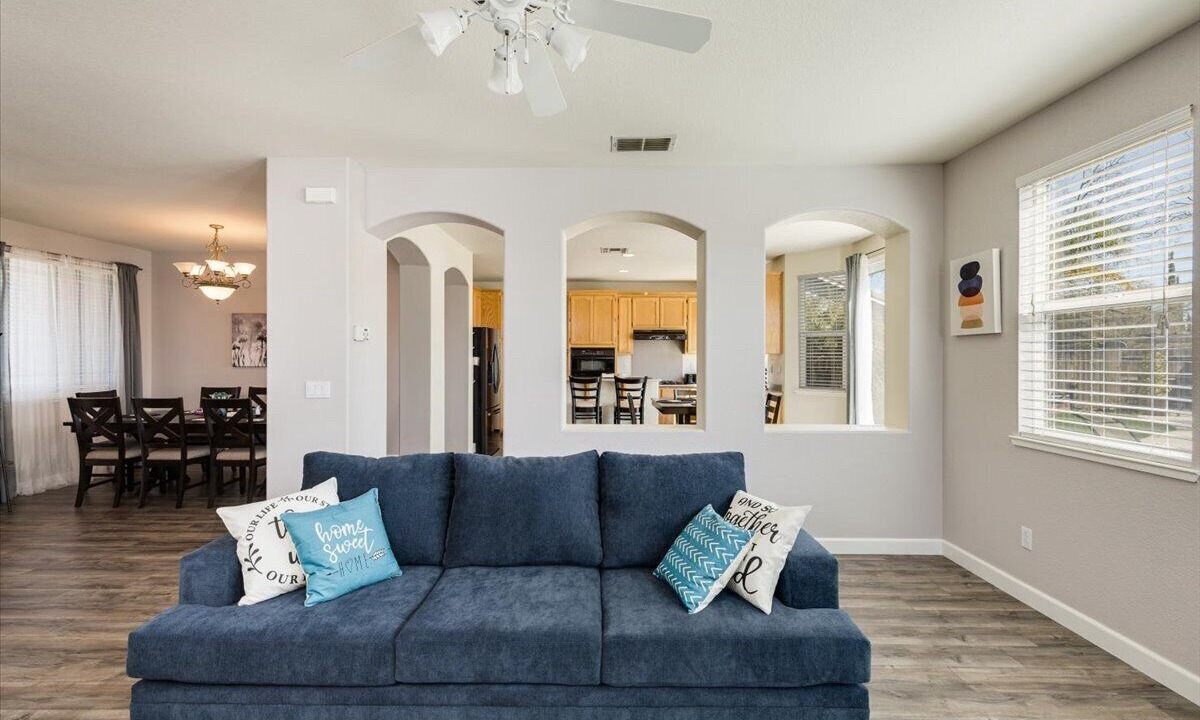 Photo of Livingroom in Rancho Cordova