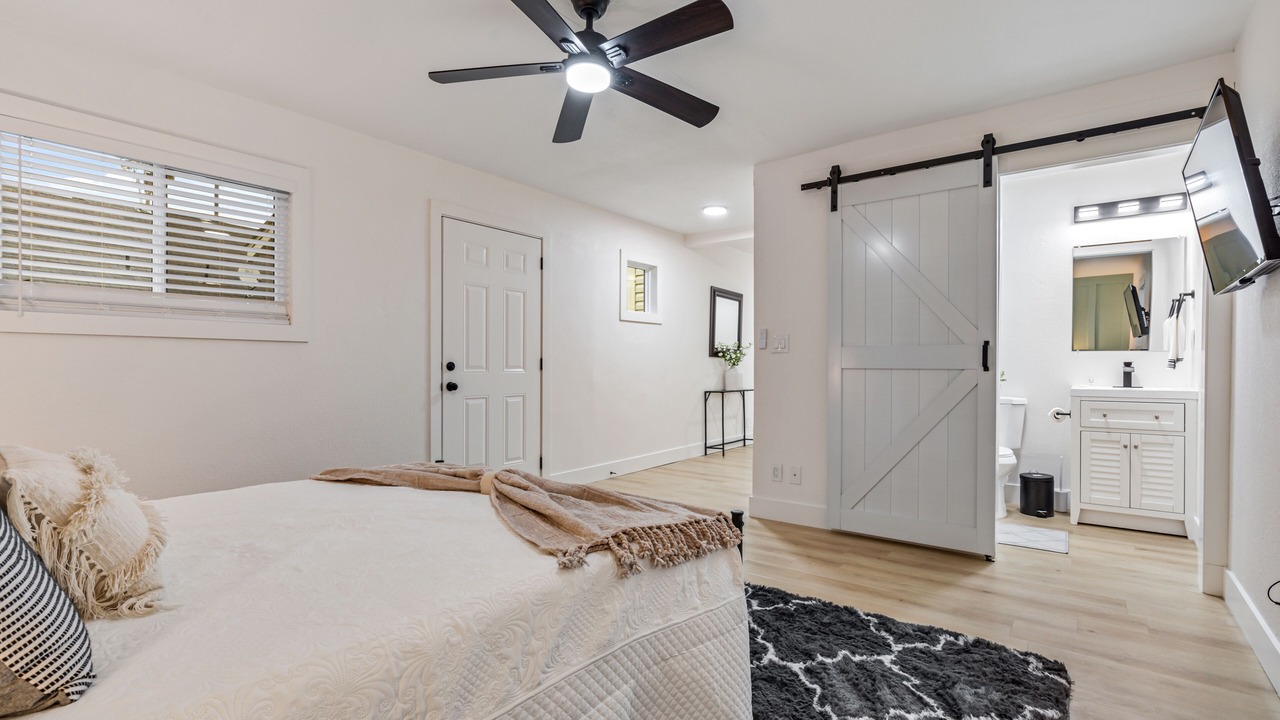 Photo of Bedroom in Mountain View