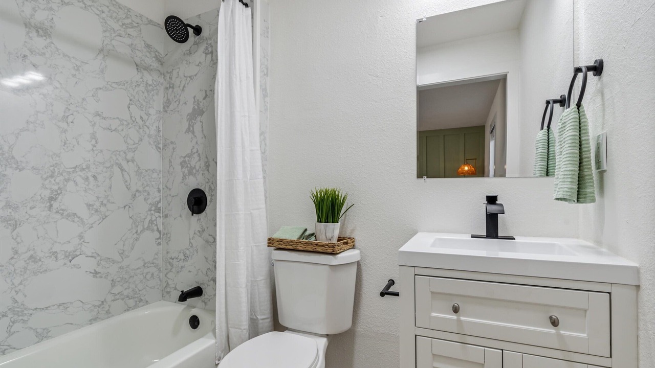 Photo of Bathroom in Mountain View