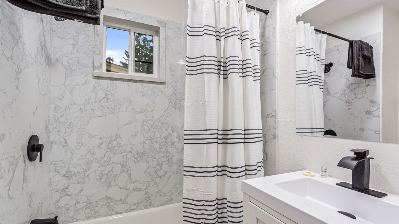 Photo of Bathroom in Mountain View