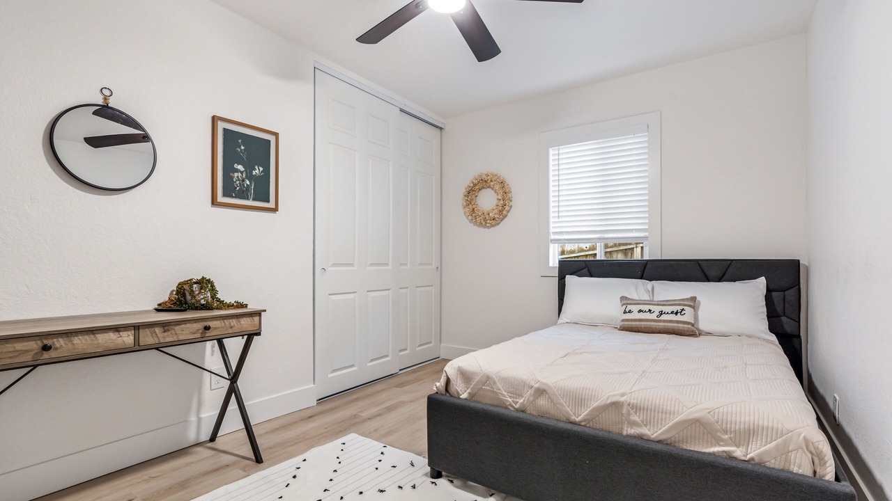 Photo of Bedroom in Mountain View