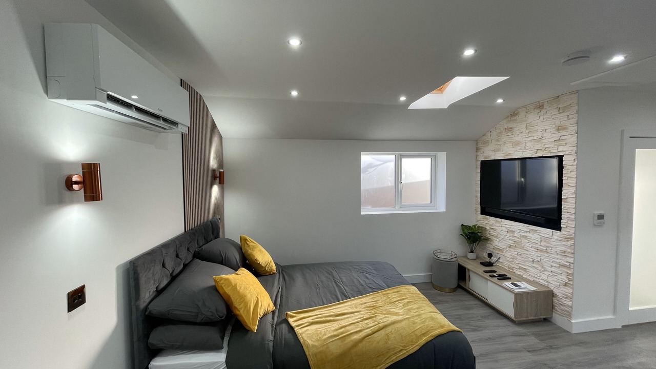 Photo of Others in Hamworthy