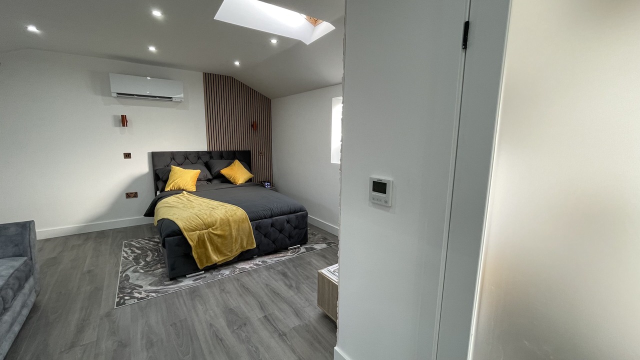 Photo of Others in Hamworthy