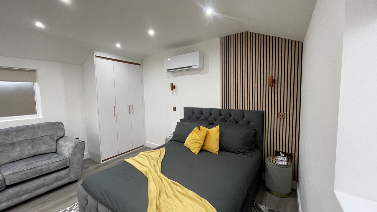 Photo of Others in Hamworthy