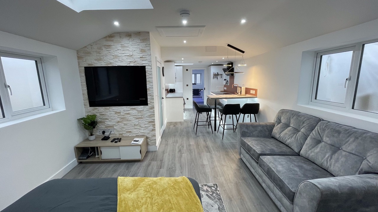 Photo of Others in Hamworthy