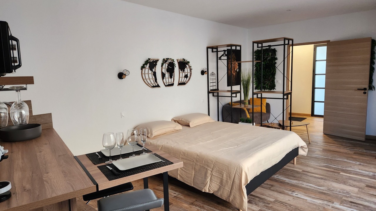 Photo of Bedroom in Andilly