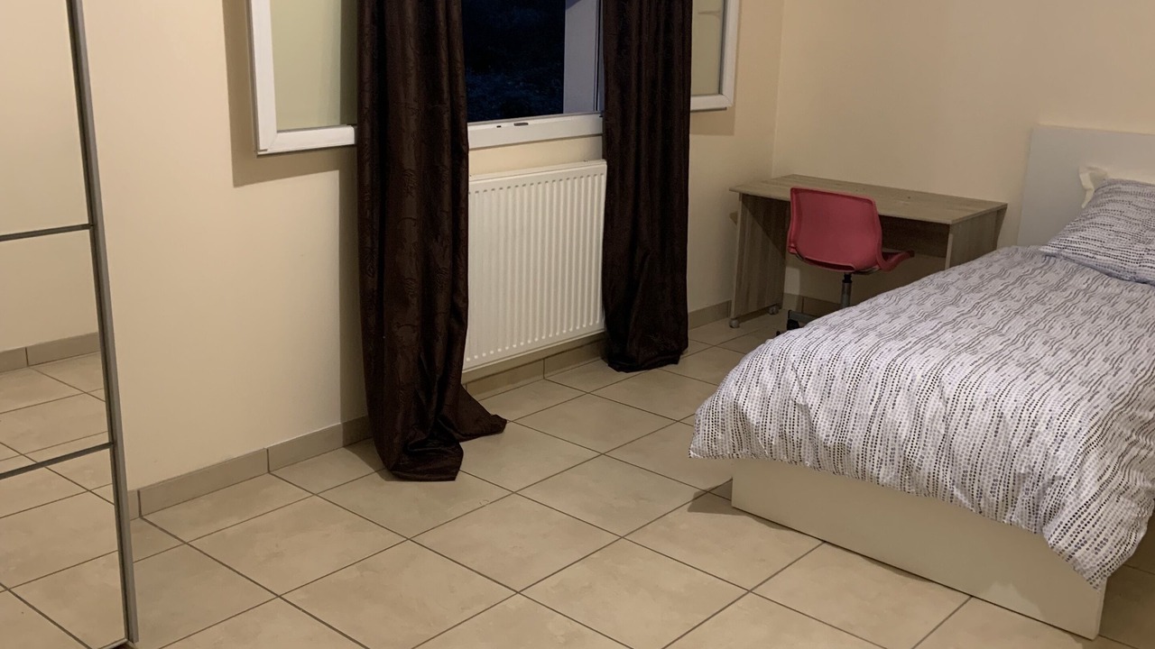 Photo of Bedroom in Roussillon-en-Isere