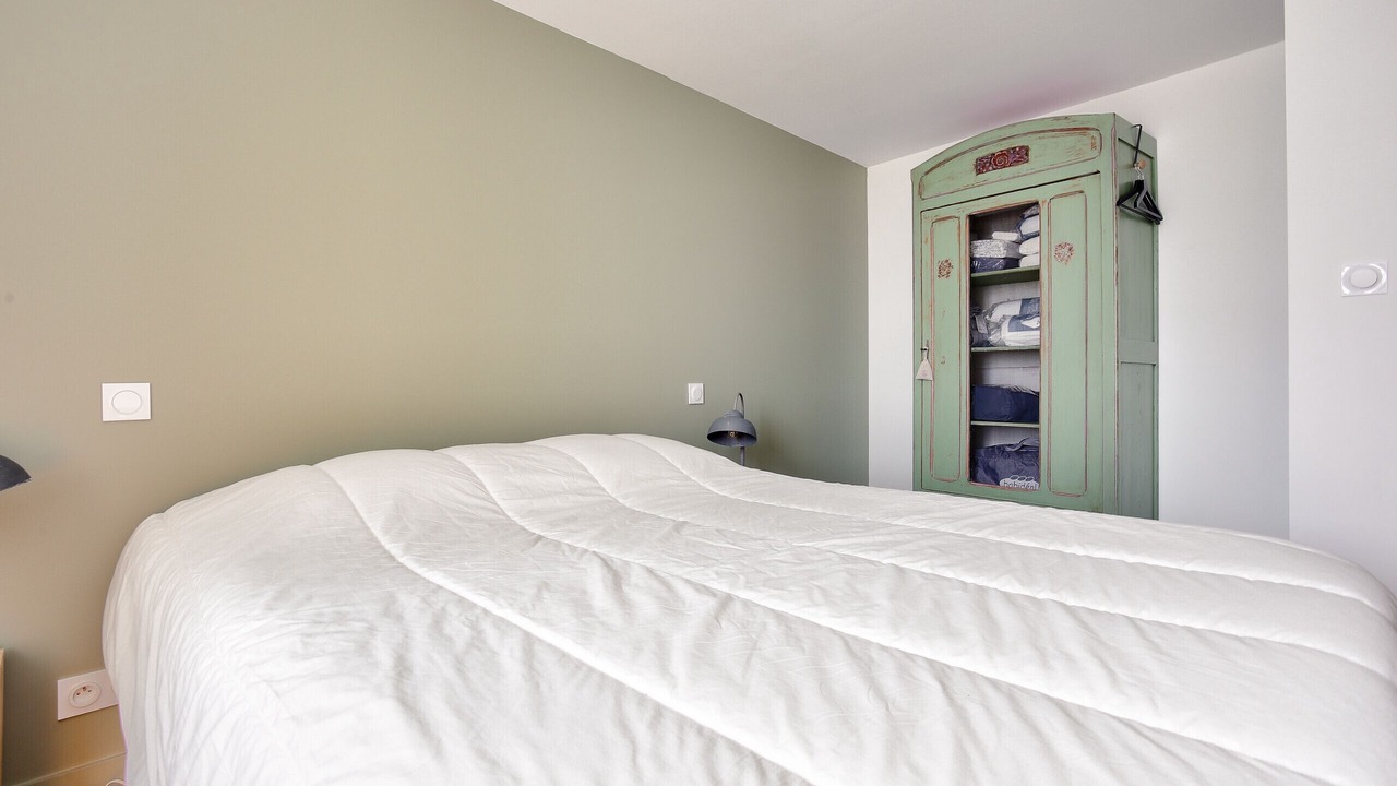 Photo of Bedroom in La Ville-es-Nonais
