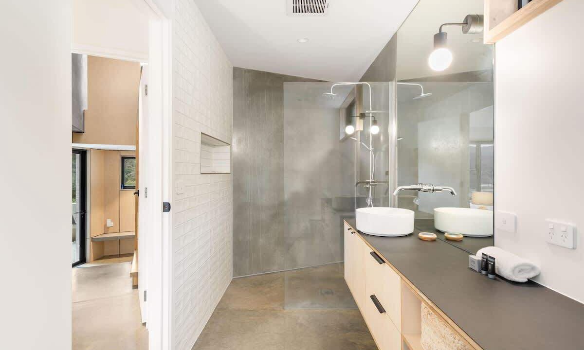 Photo of Bathroom in Wangaratta Forward