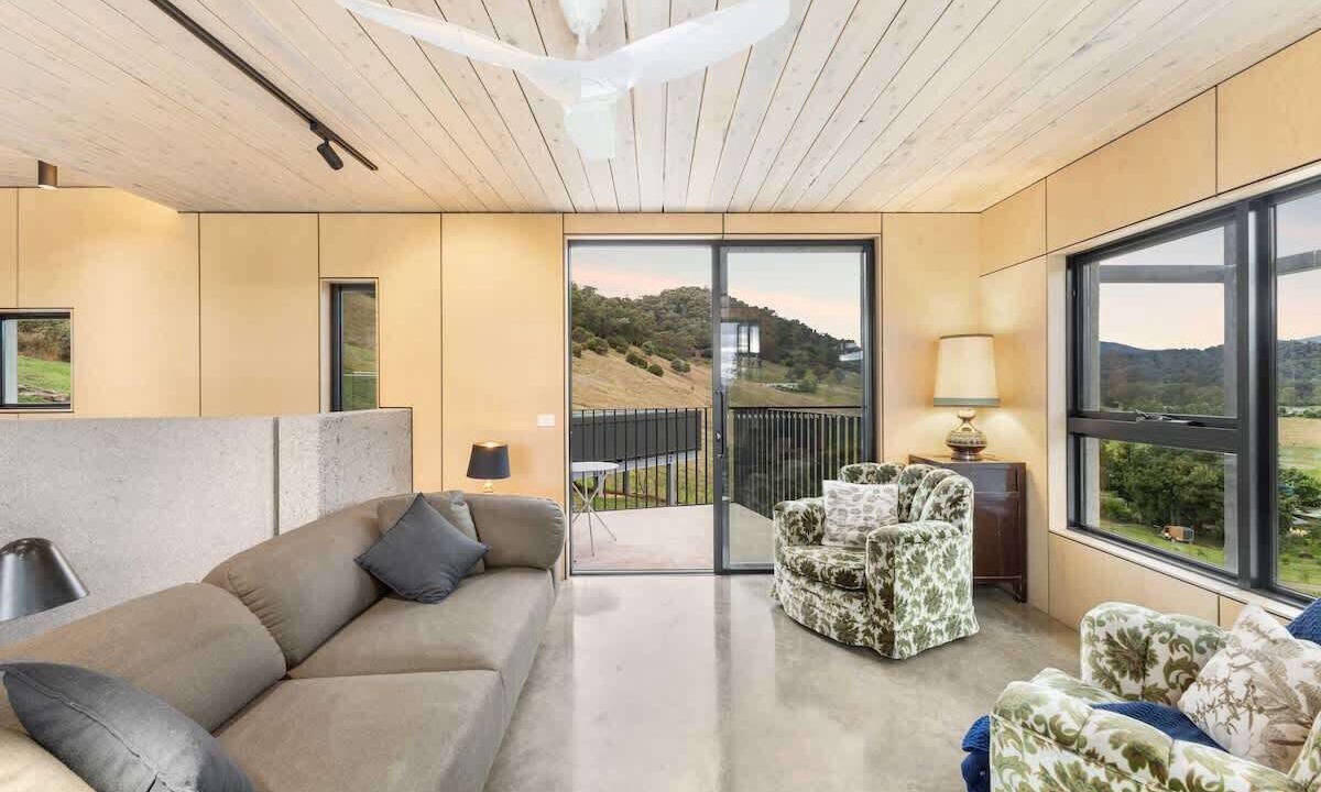 Photo of Livingroom in Wangaratta Forward