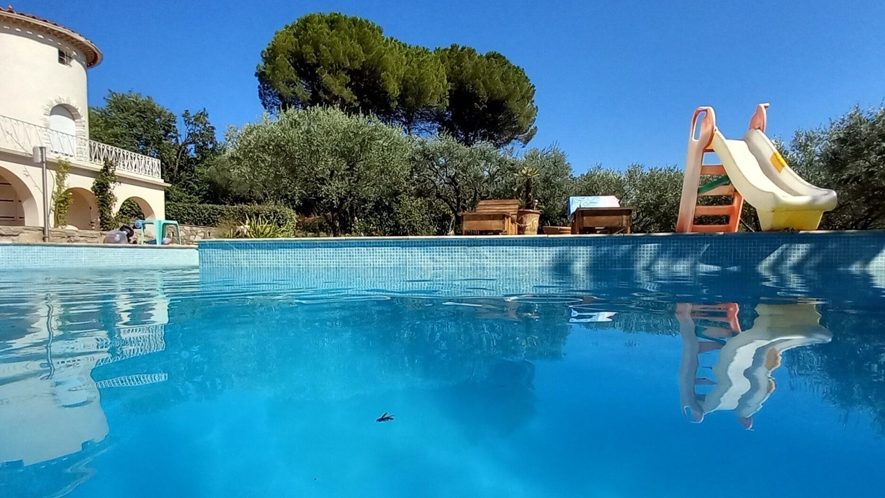 Photo of Outdoor in Ales