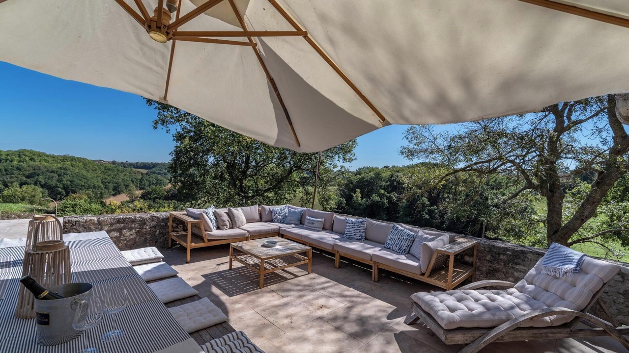 Photo of Outdoor in Saint-Martin-de-Beauville