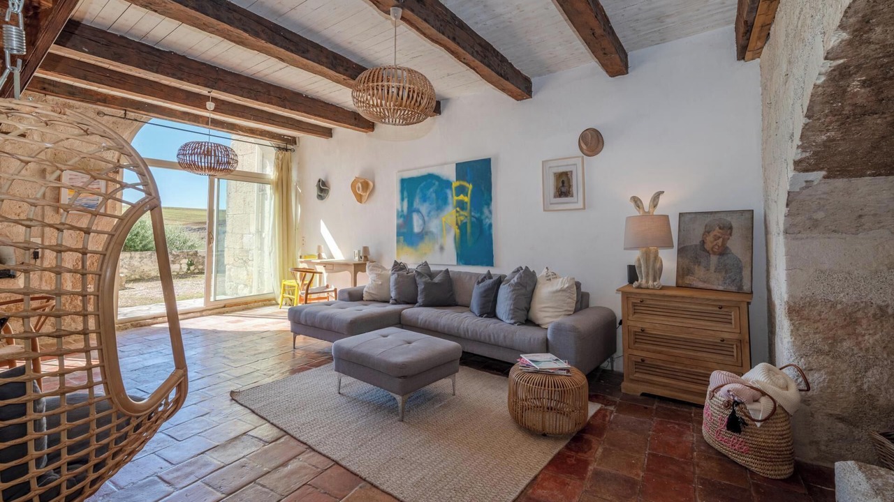 Photo of Livingroom in Saint-Martin-de-Beauville