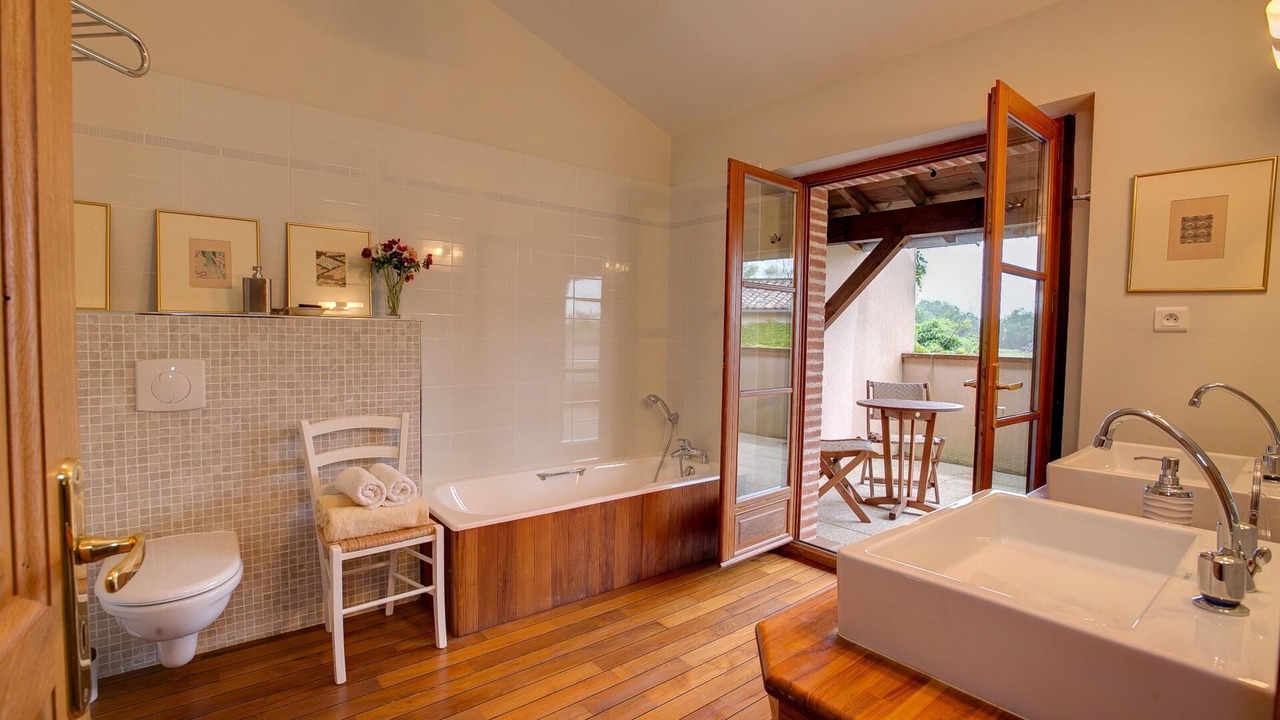 Photo of Bathroom in Grazac