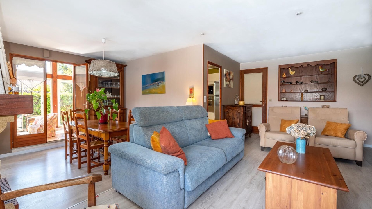 Photo of Livingroom in Parentis-en-Born
