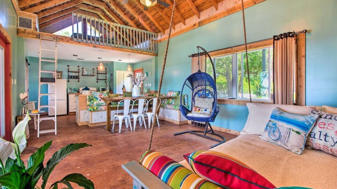 Photo of Bedroom in Midway