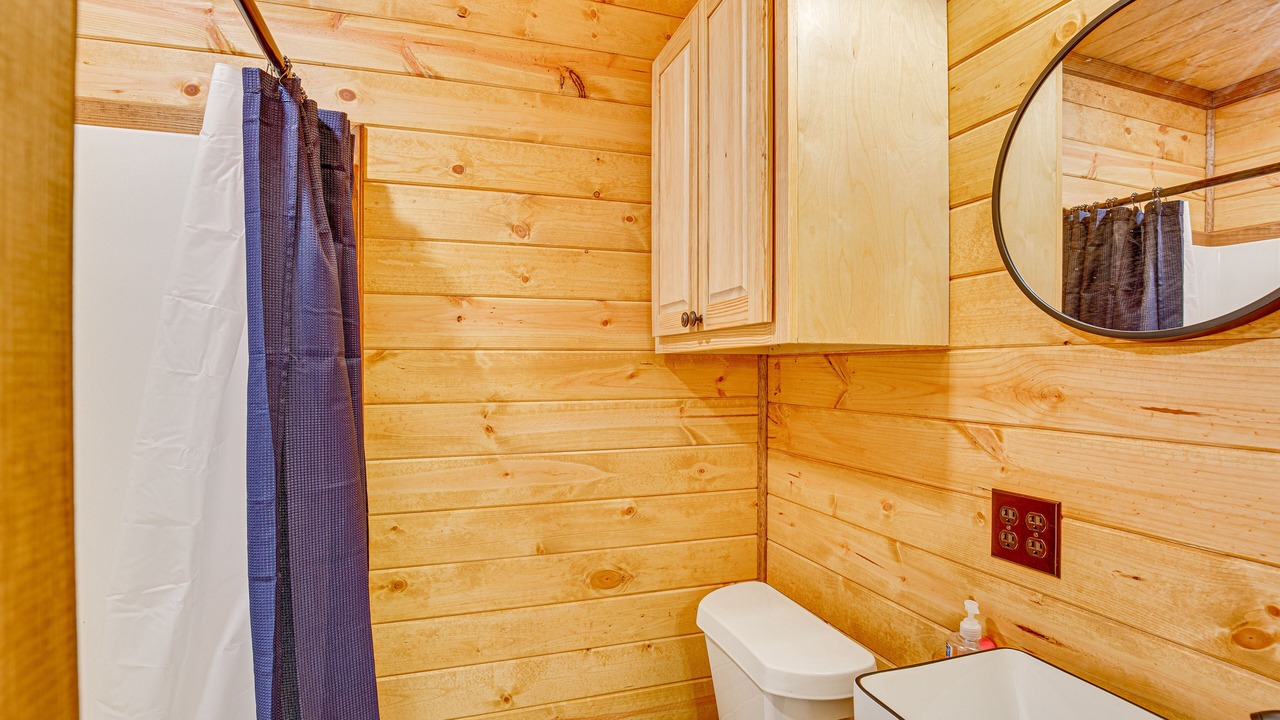 Photo of Bathroom in Quitman