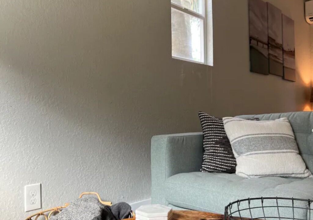 Photo of Livingroom in Lake Worth