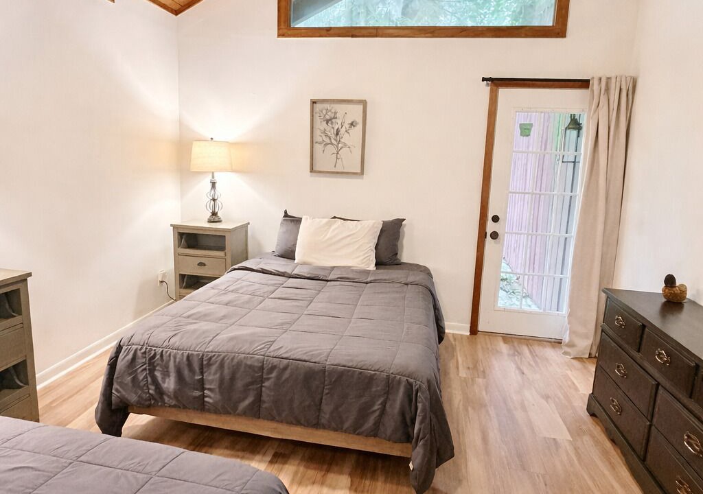 Photo of Bedroom in Uncertain
