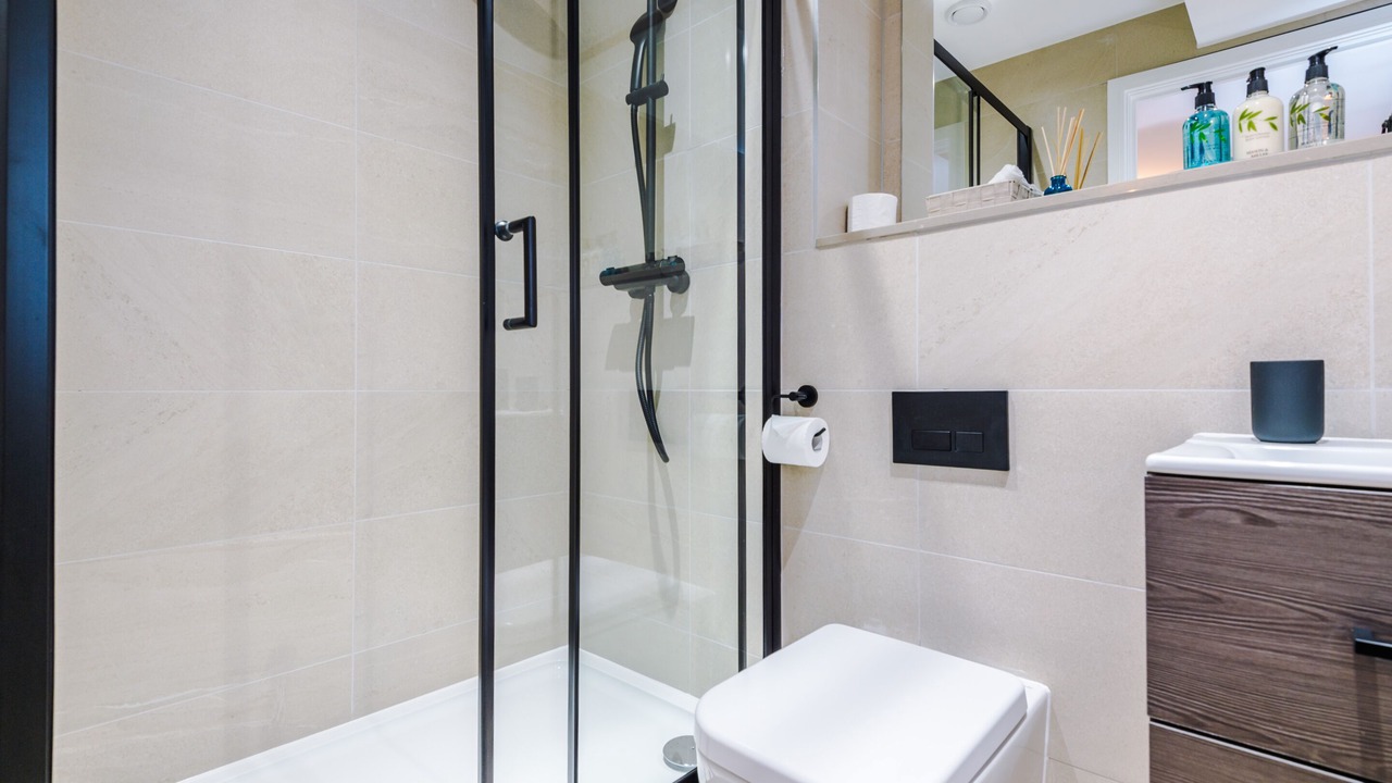 Photo of Bathroom in Stoney Middleton