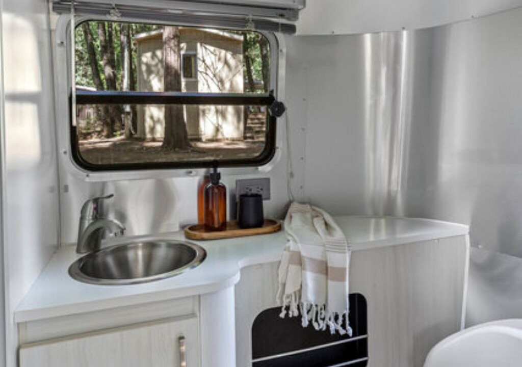 Photo of Others in Dunsmuir