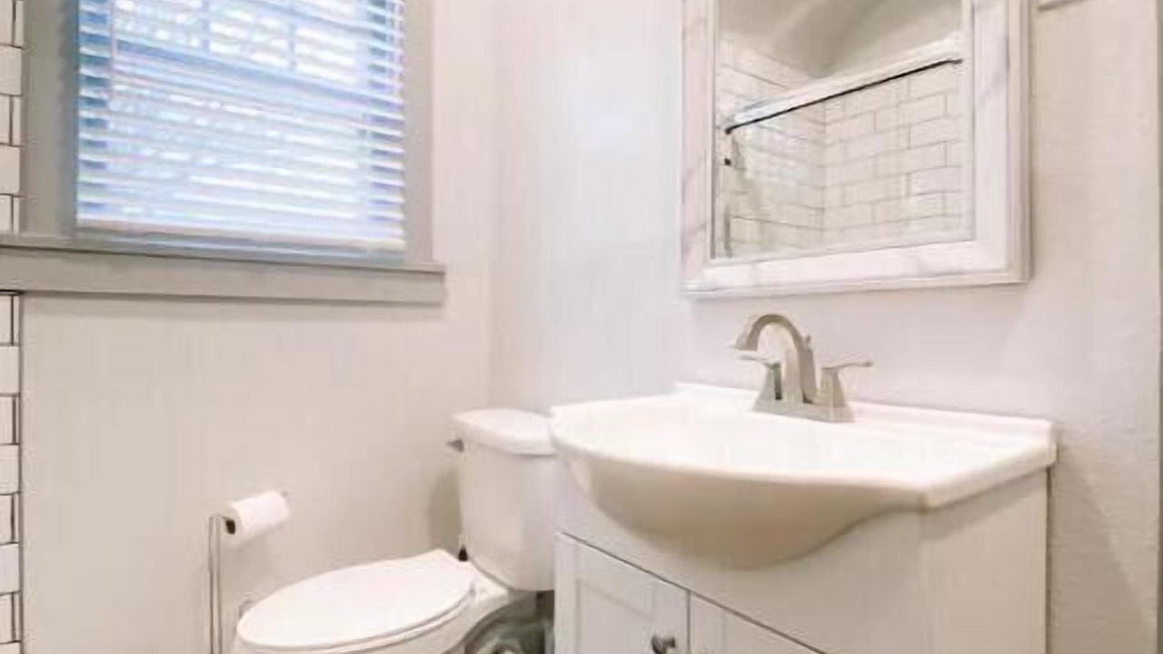 Photo of Bathroom in Russellville