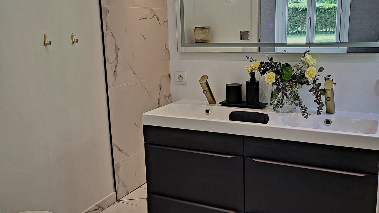 Photo of Bathroom in Gouvieux